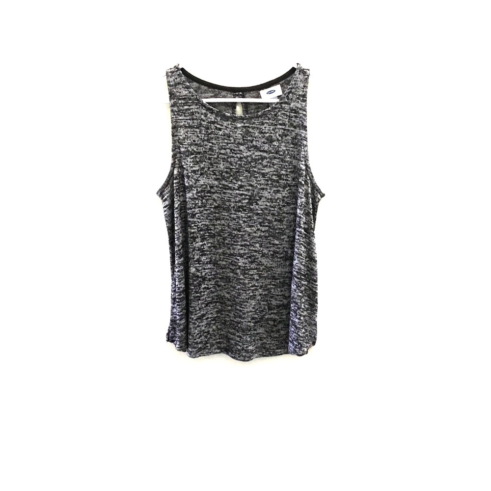 Gray/black Tank